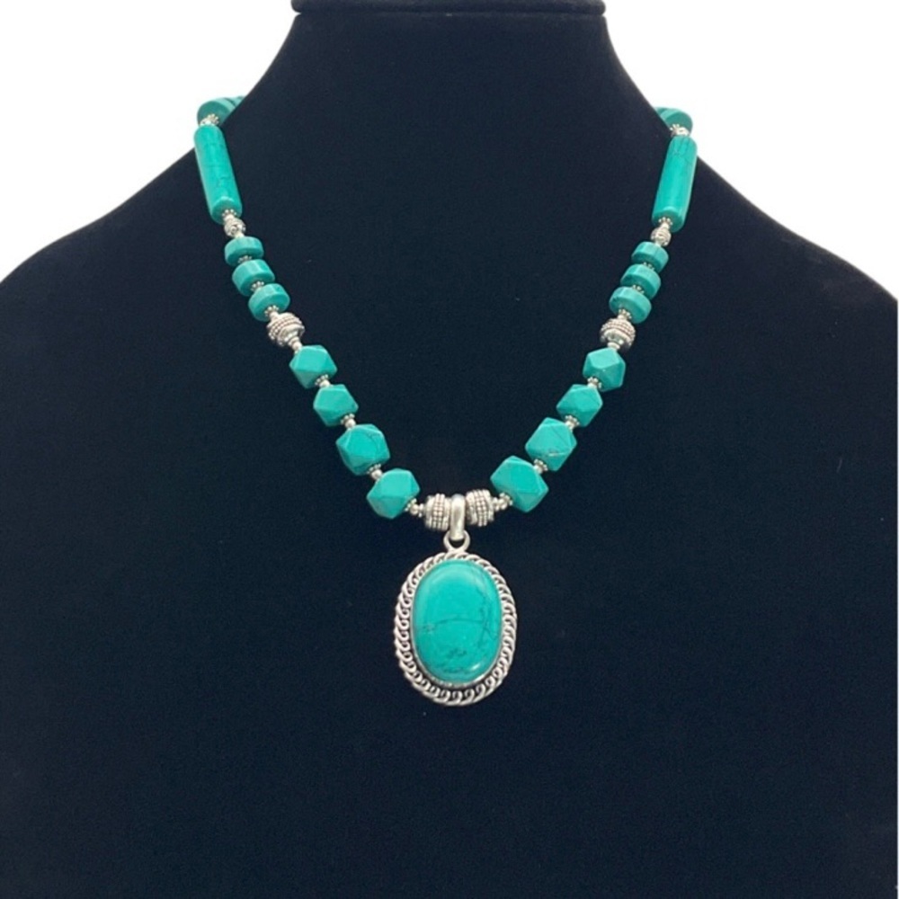 Southwestern‎ Style 925 Turquoise Howlite Necklace